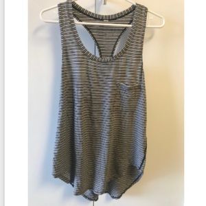 Lululemon tank with pocket